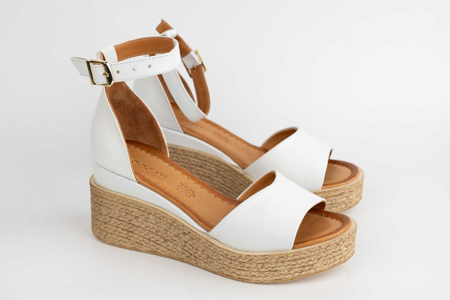 Women's casual sandals made of natural leather DOGATI 1809 WHITE