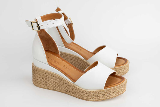 Women's casual sandals made of natural leather DOGATI 1809 WHITE