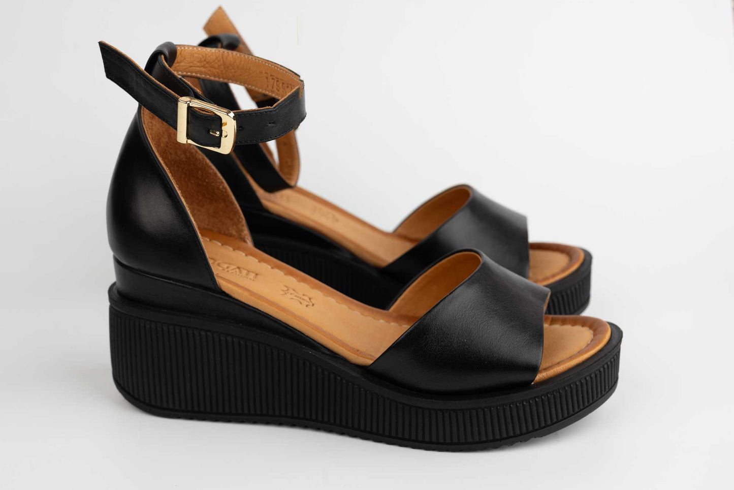 Women's casual natural leather sandals DOGATI 1798 N