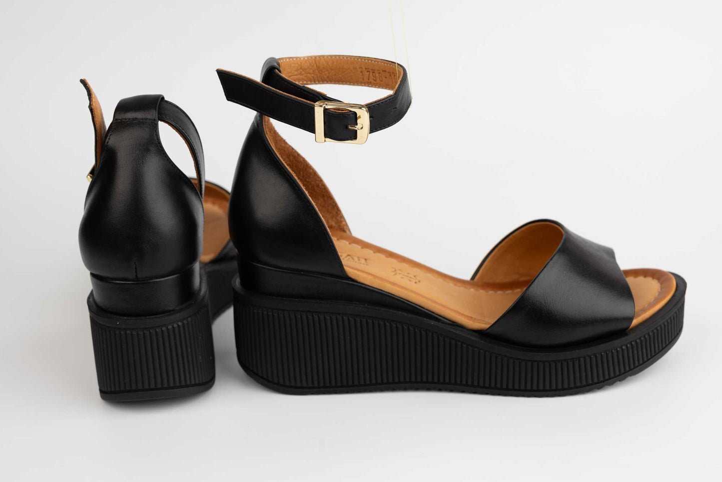 Women's casual natural leather sandals DOGATI 1798 N