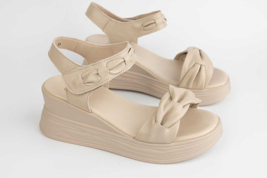 Women's casual genuine leather sandals FORMAZIONE 8702 Cream