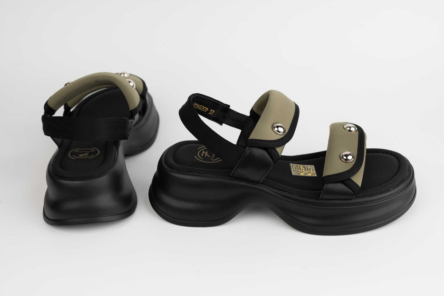 Women's sandals made of genuine leather FORMAZIONE 66209 Green