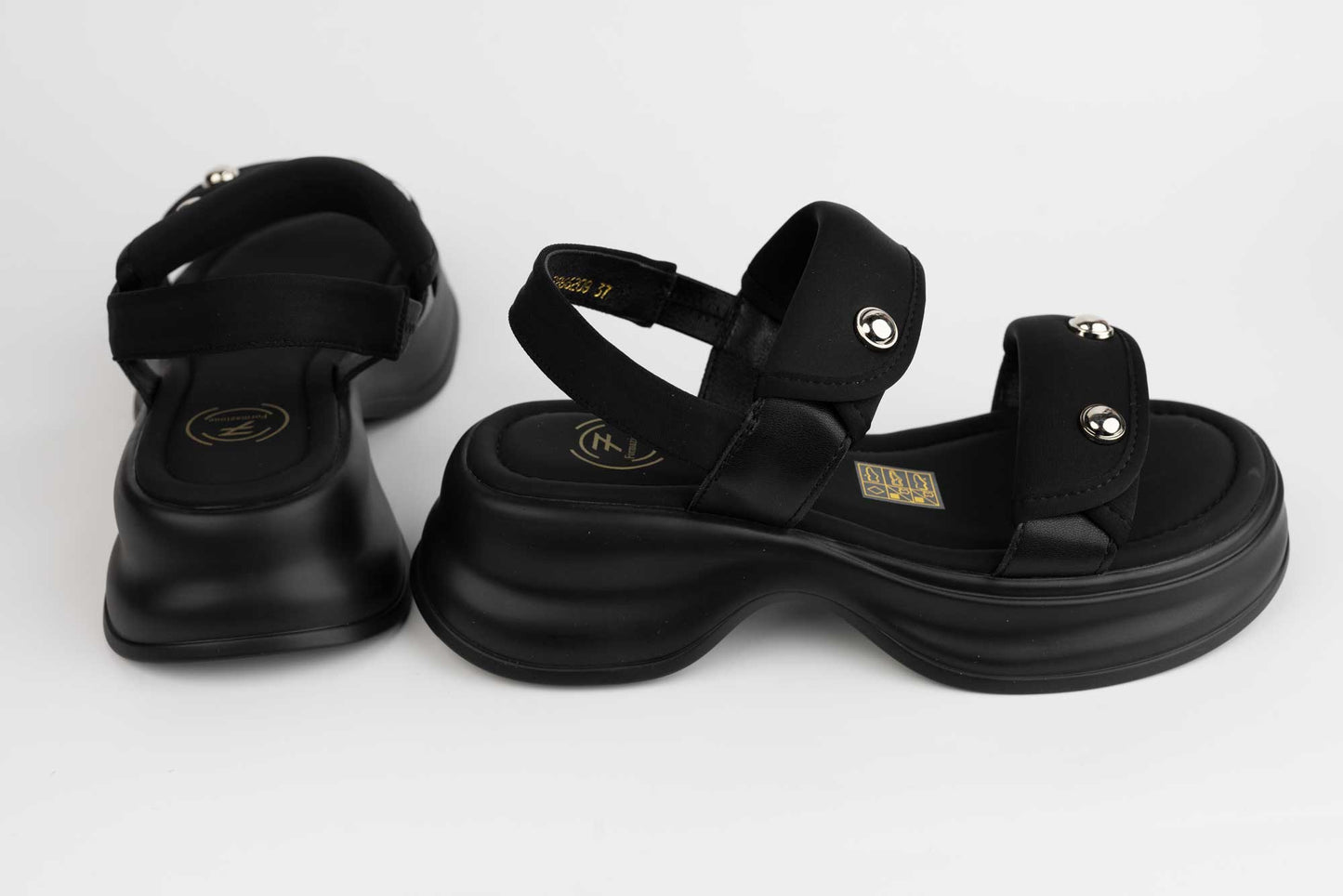 Women's sandals made of genuine leather FORMAZIONE 66209 N