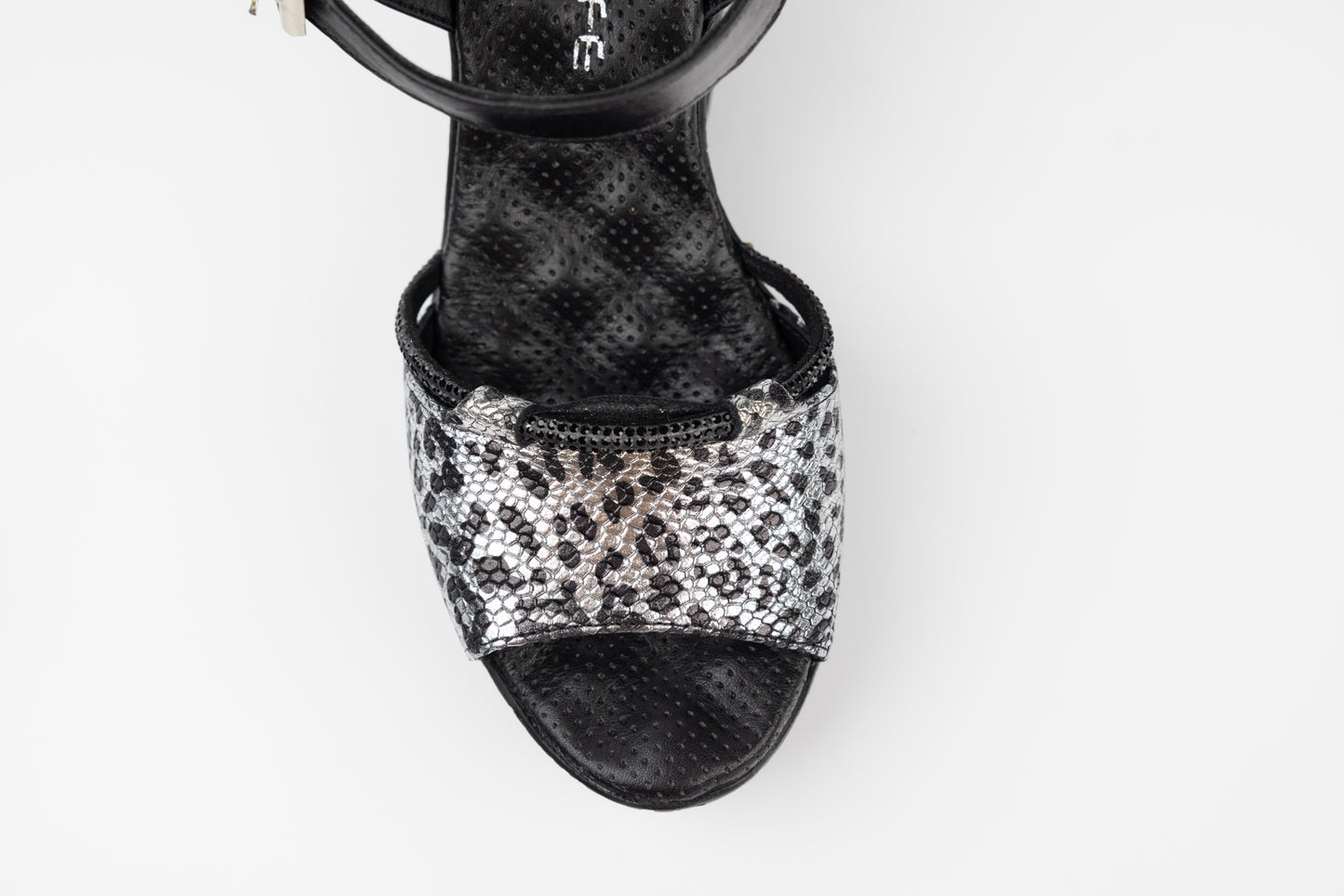 Women's sandals made of genuine leather LSD 694 N silver