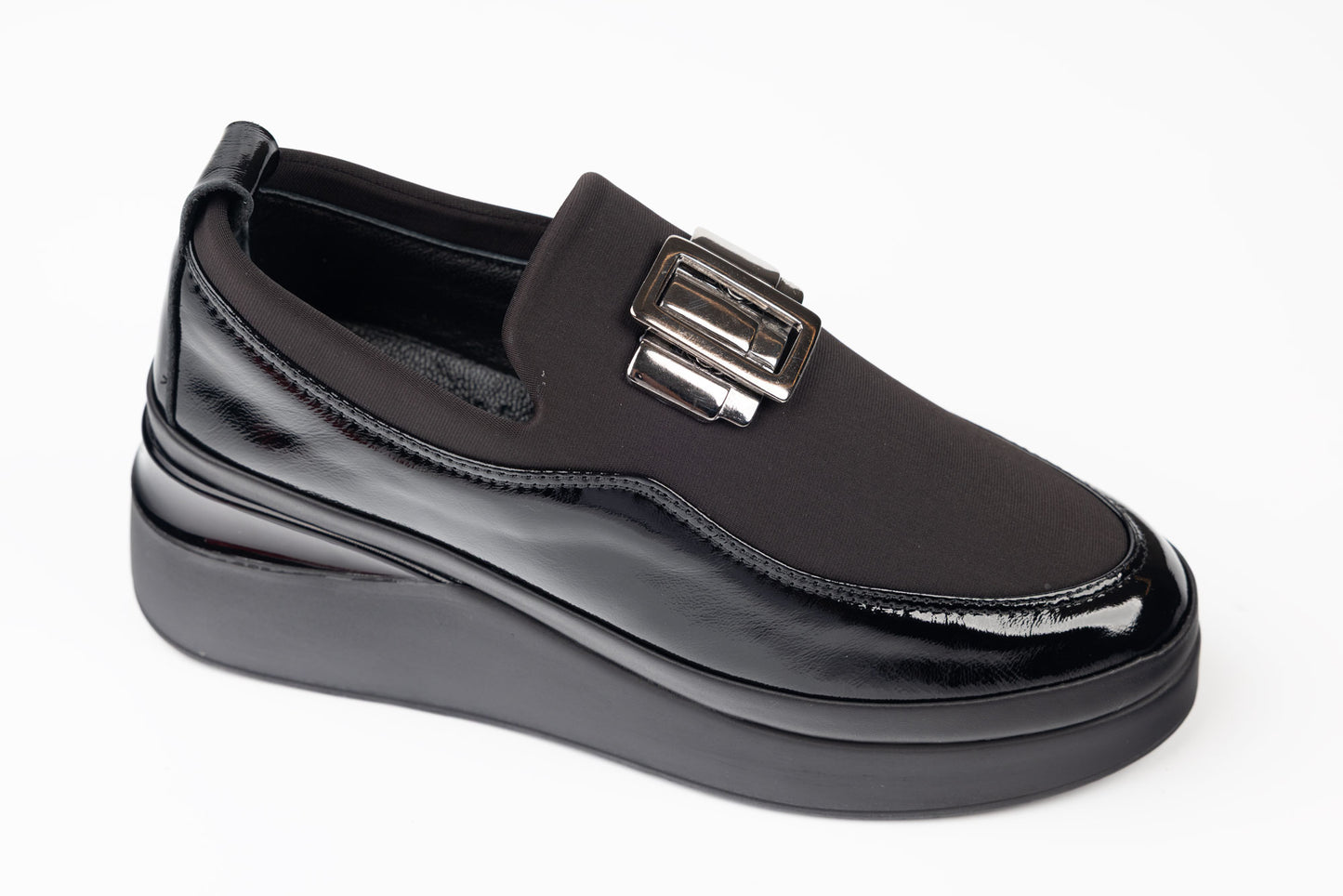 Women's shoes made of natural patent leather DOGATI 2409 N lacquer