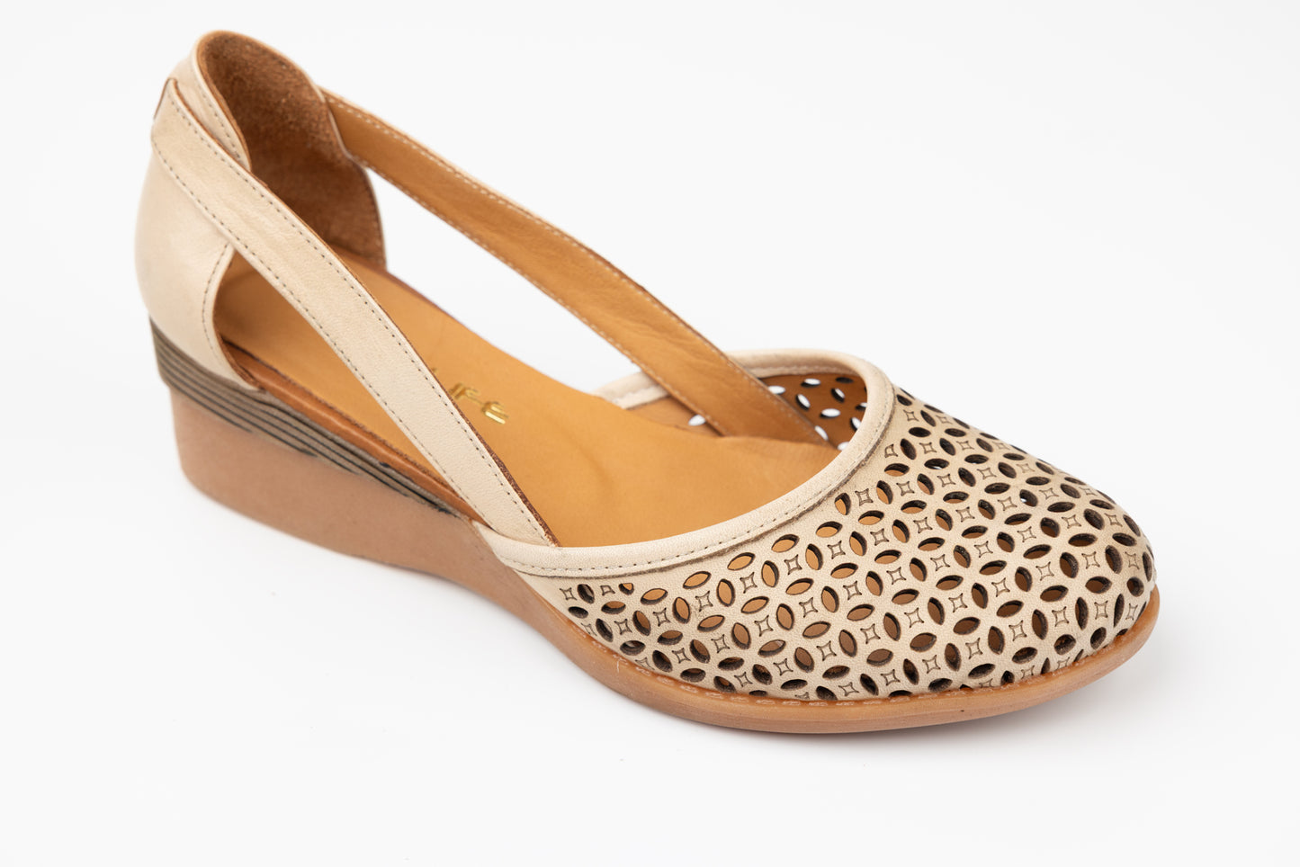 Women's orthopedic genuine leather shoes LSD 160 Beige