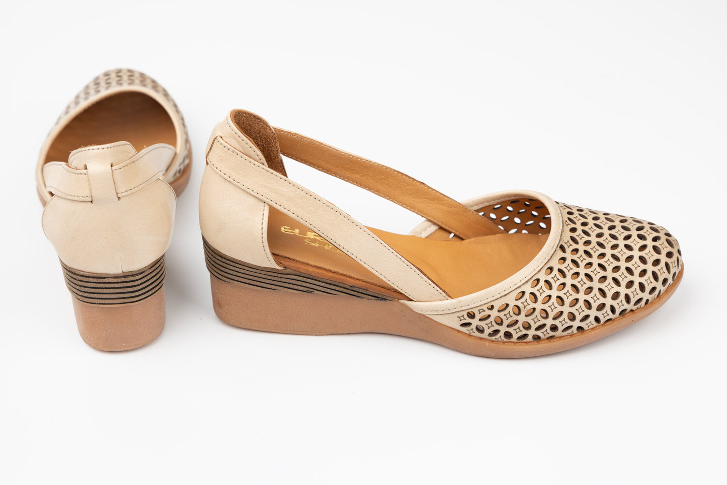 Women's orthopedic genuine leather shoes LSD 160 Beige