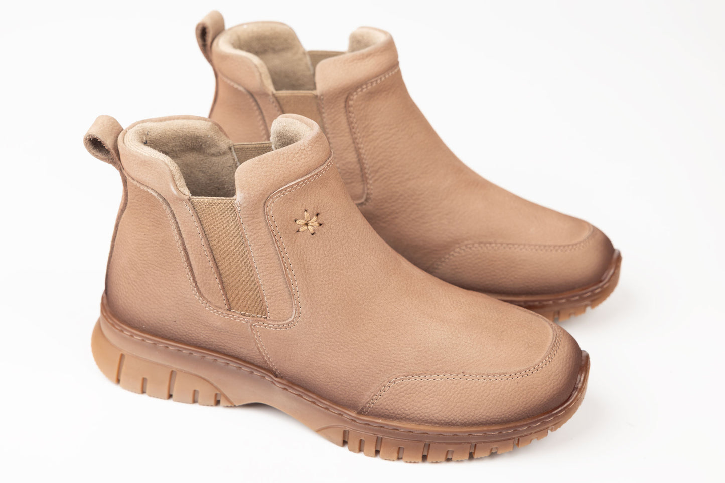 Women's boots made of genuine leather DOGATI 25603 beige