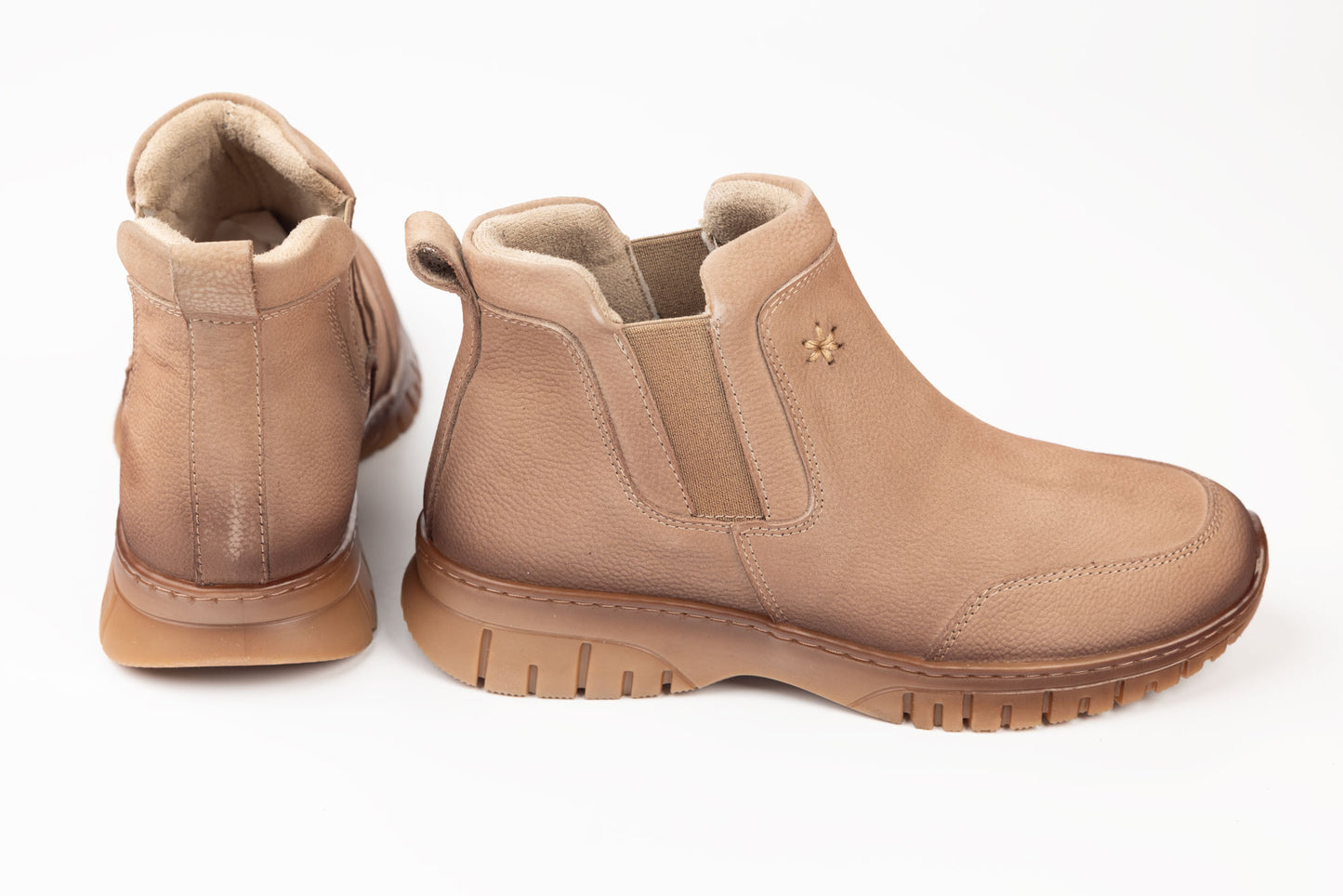 Women's boots made of genuine leather DOGATI 25603 beige