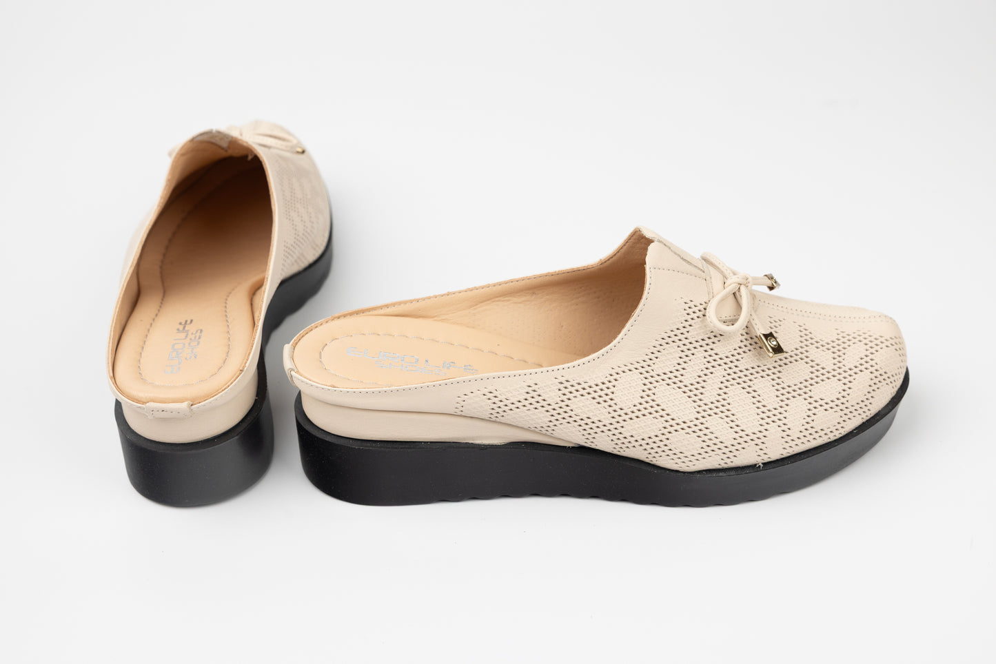 Women's genuine leather orthopedic clogs LSD 102 Beige