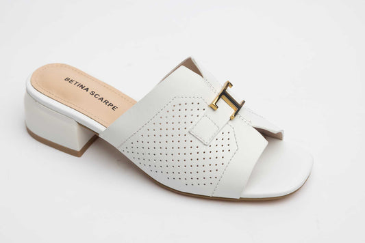 Women's clogs made of natural leather, studded with BETINA 5958, White