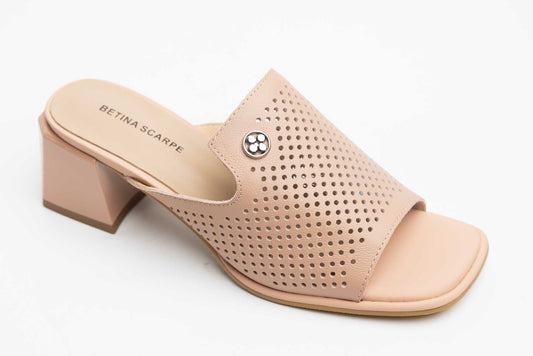 Women's clogs made of natural leather, studded with BETINA 27096 Apricot