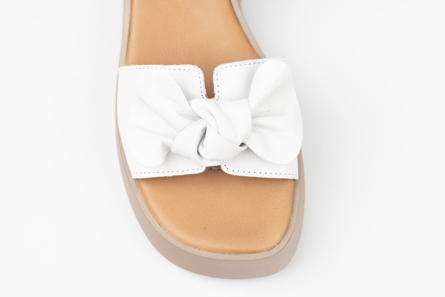 Women's sandals made of genuine leather ERISMA 3207 White