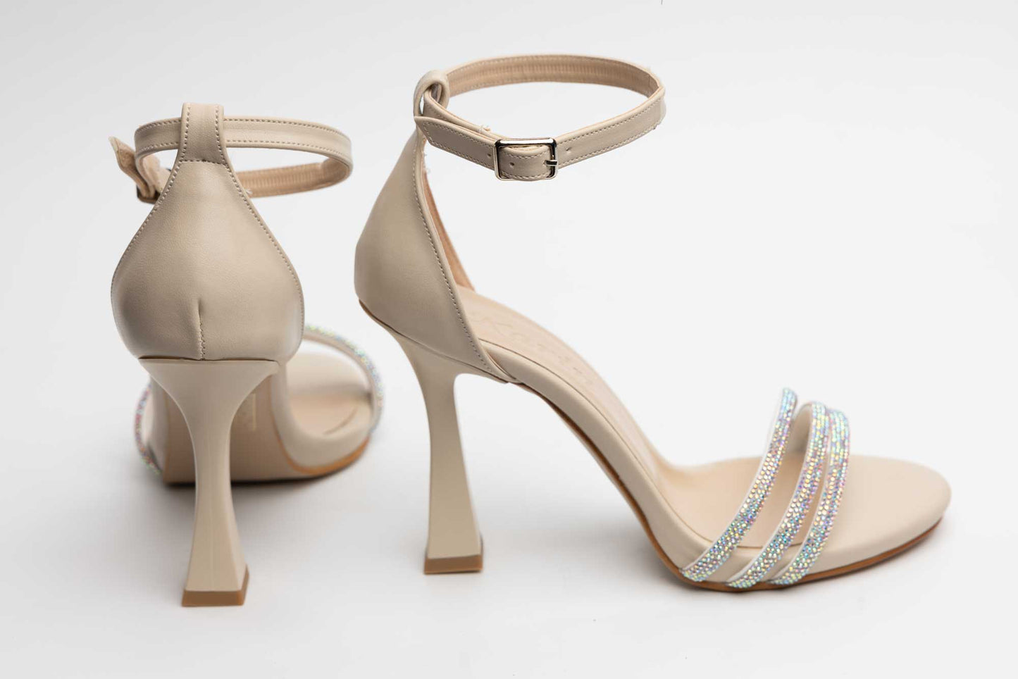 Women's eco-leather sandals KARIN 603 Cream