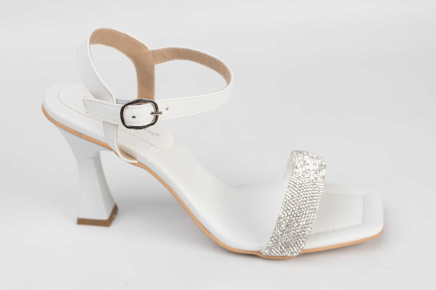 Women's eco-leather sandals LONDON 380-10 white