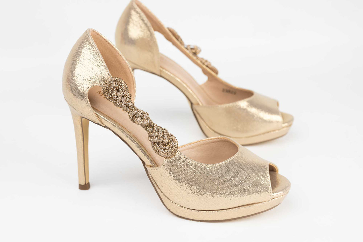 Women's sandals MENBUR 822 Gold