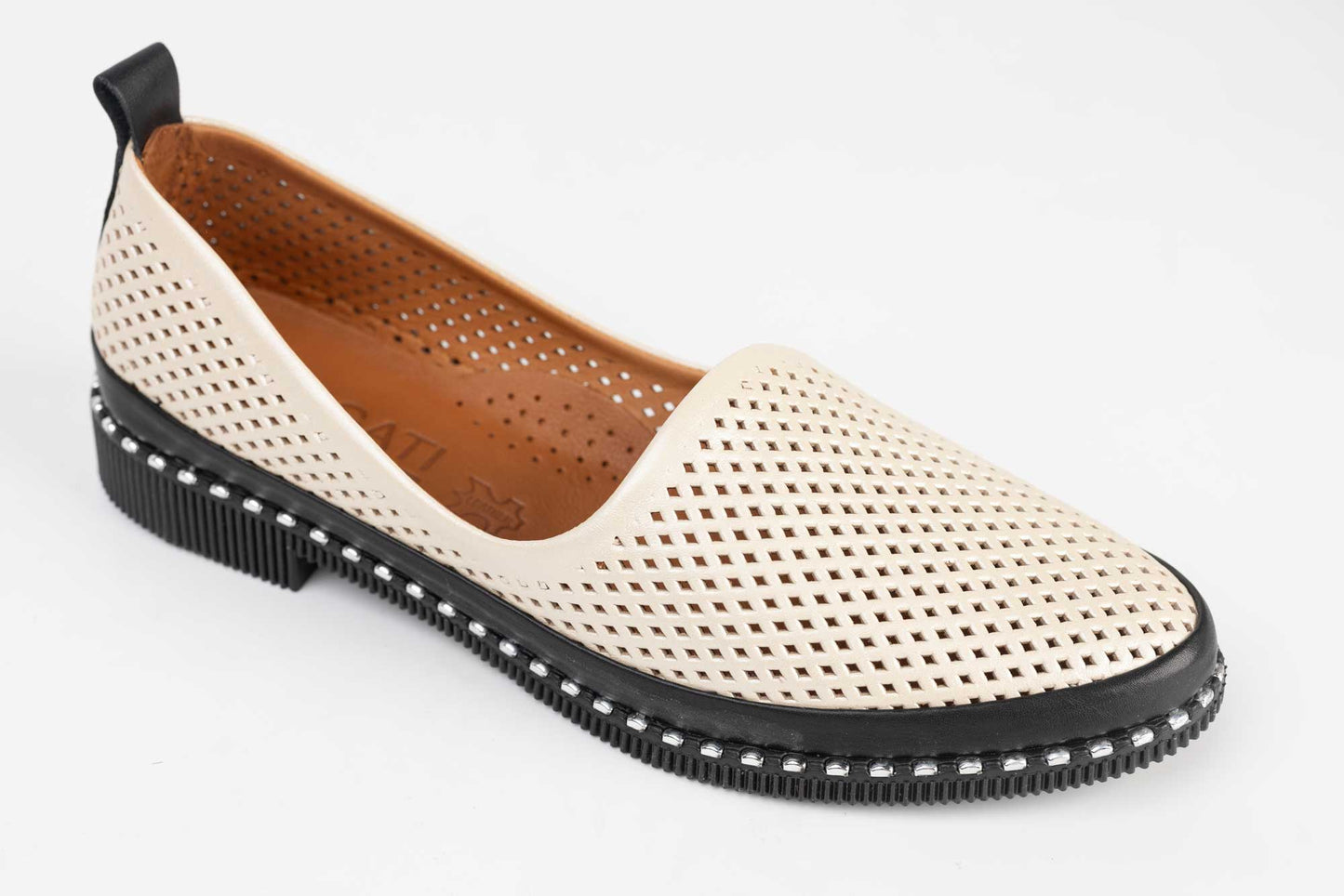 Women's shoes natural perforated leather DOGATI 2040 Beige perf