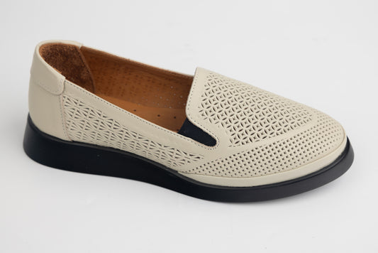 Pantofi dama piele naturală perforata LSD 89 Bej