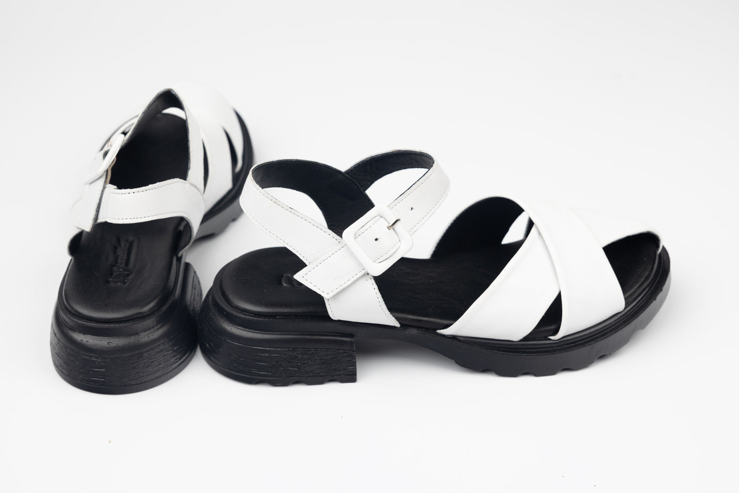 Women's genuine leather sandals ANNA VIOTI 2314 White