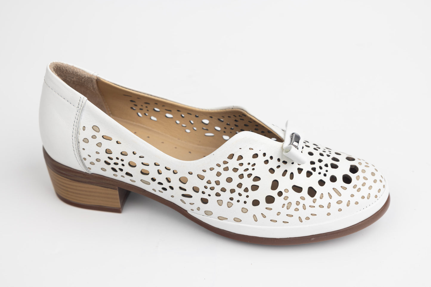 Pantofi dama piele naturală perforata LSD 196 Alb perf