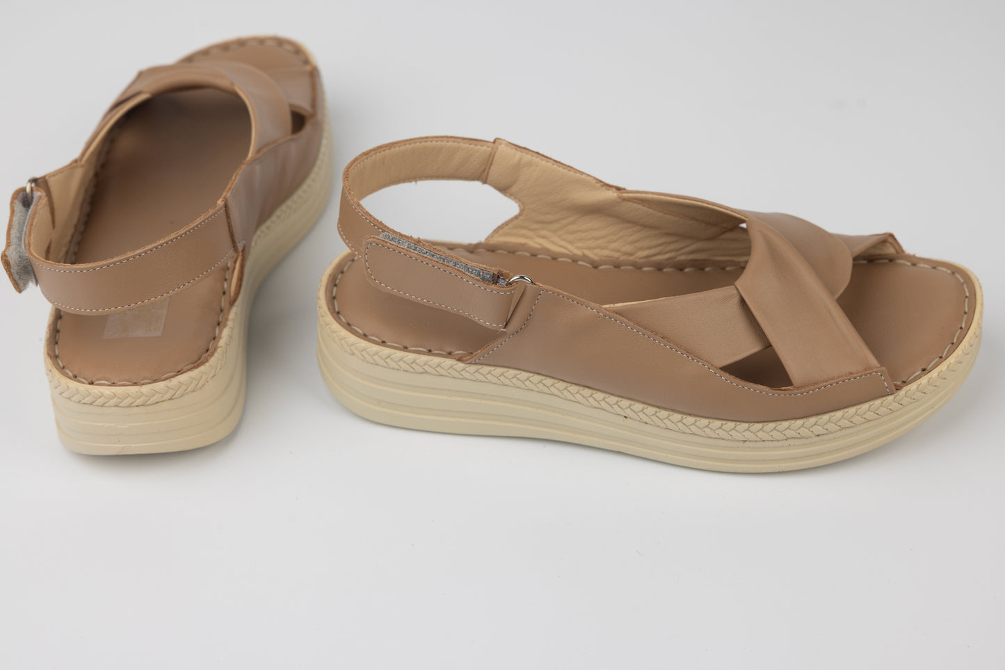 Women's genuine leather sandals ADELINE Mara Capucino