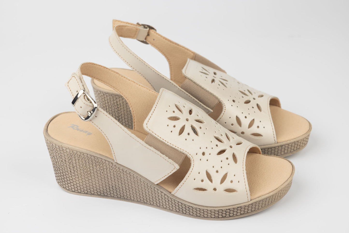 Women's casual sandals made of genuine leather RUSAY ALBY Beige