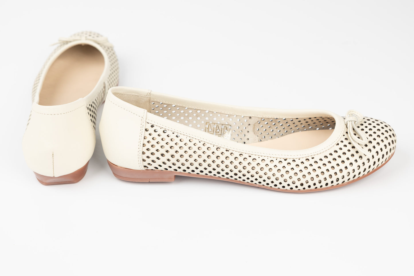 Balerini dama piele naturală perforați PREGO 1105 Bej