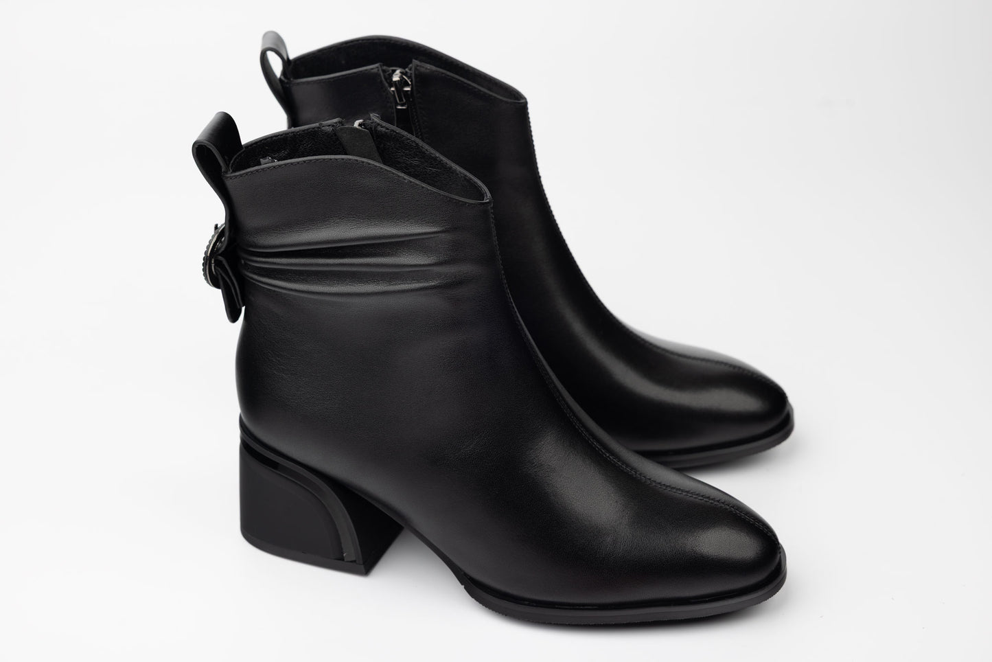 Ghete damă piele naturală BETINA 669 N