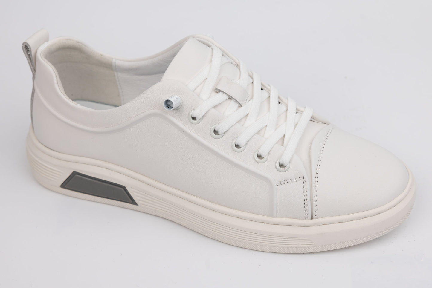Genuine leather sports shoes FRANCO GERARDO 830555 White (unisex)