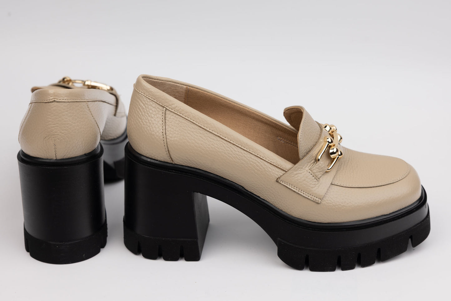 Women's shoes NIKE 964 BEIGE