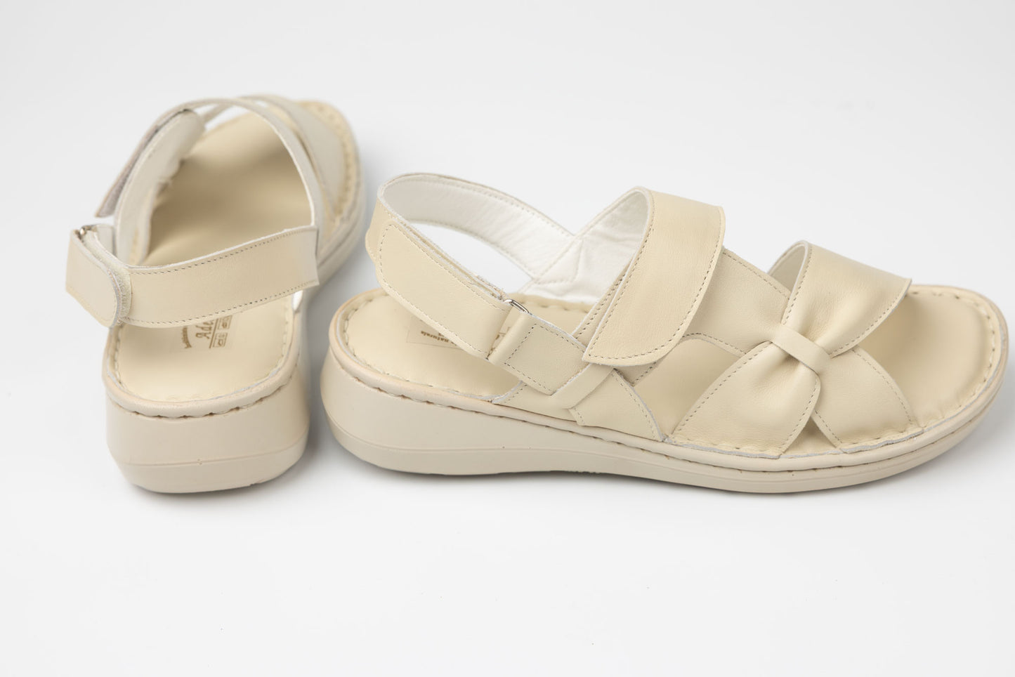 Women's genuine leather sandals ADELINE Tamy Beige