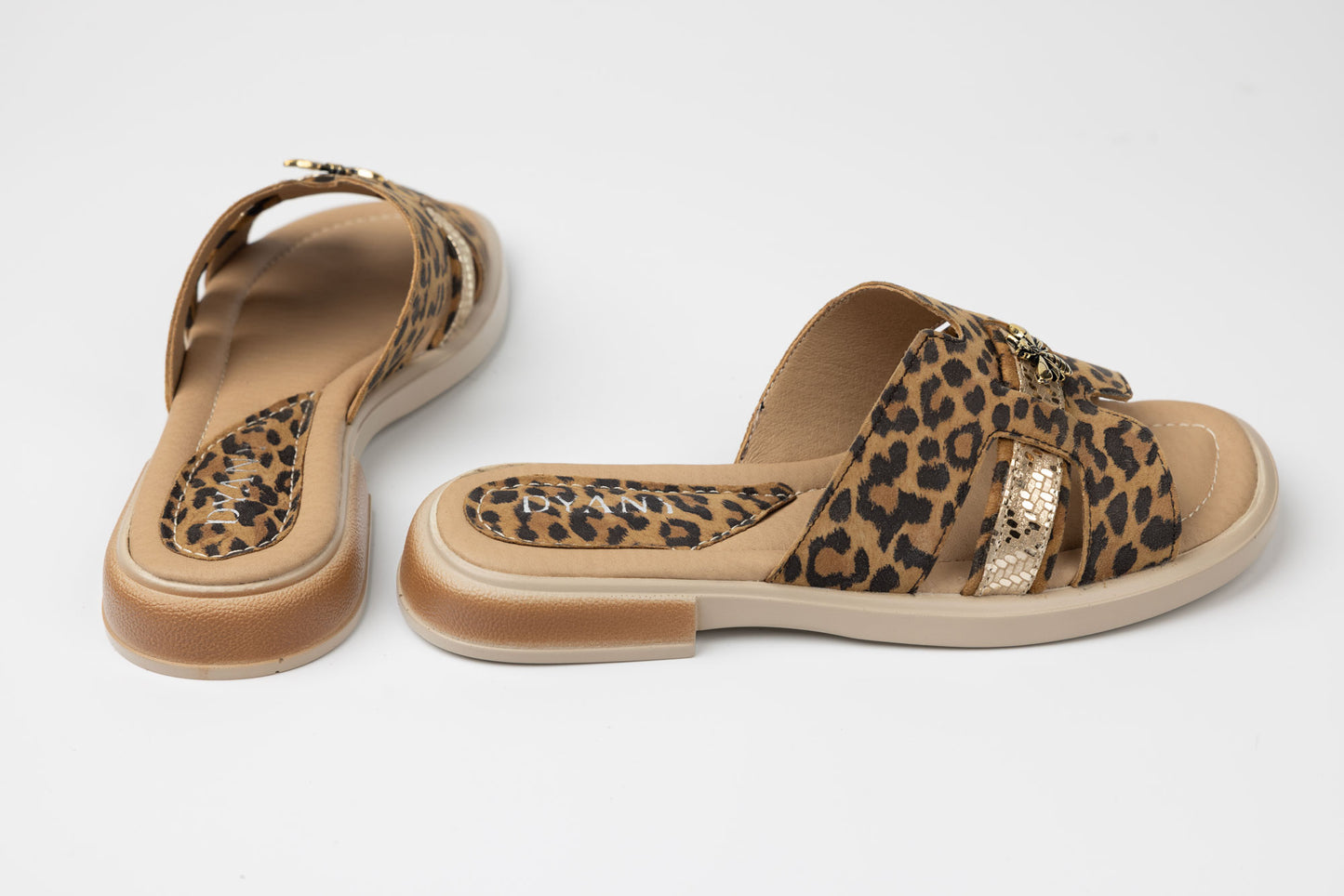Slapi dama piele naturală DYANY 708 Leopard