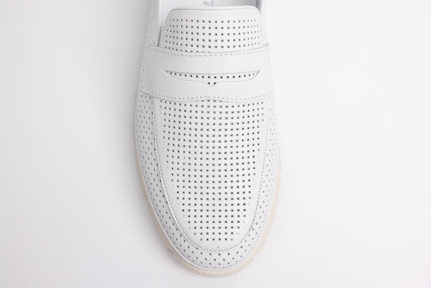 Genuine leather shoes GORETTI 223 white