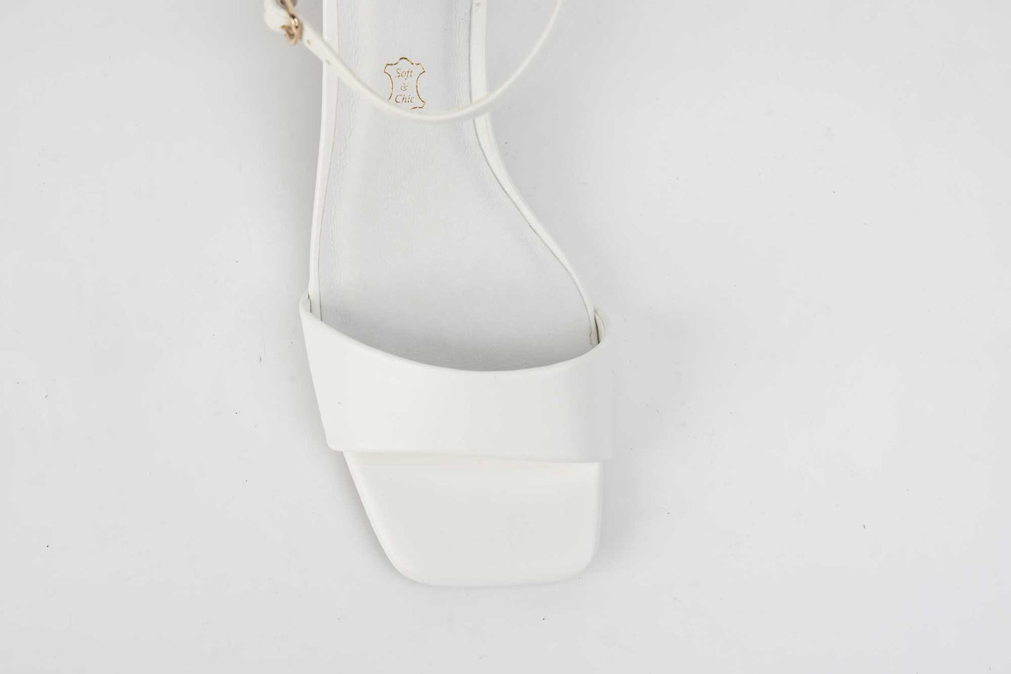 Elegant women's sandals MENBUR 738 White