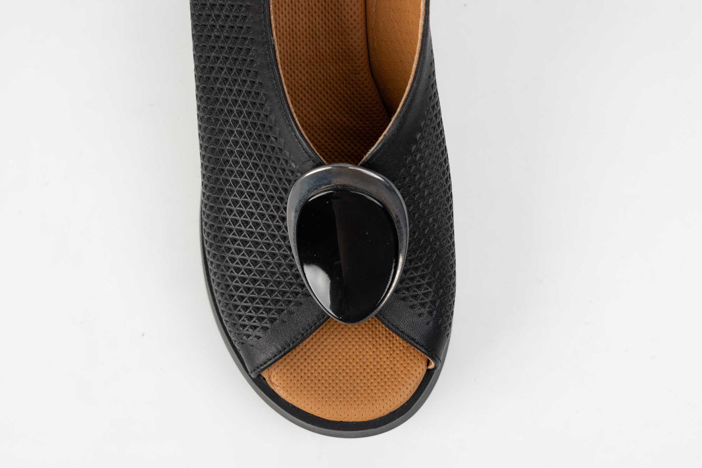 Women's genuine leather sandals LSD 500 Black