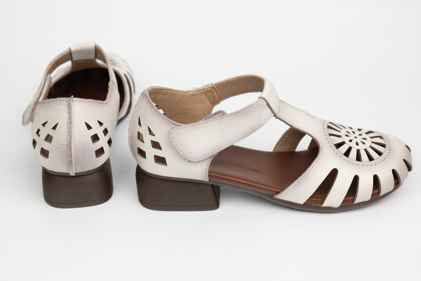 Women's sandals made of genuine leather FORMAZIONE 631 Grey