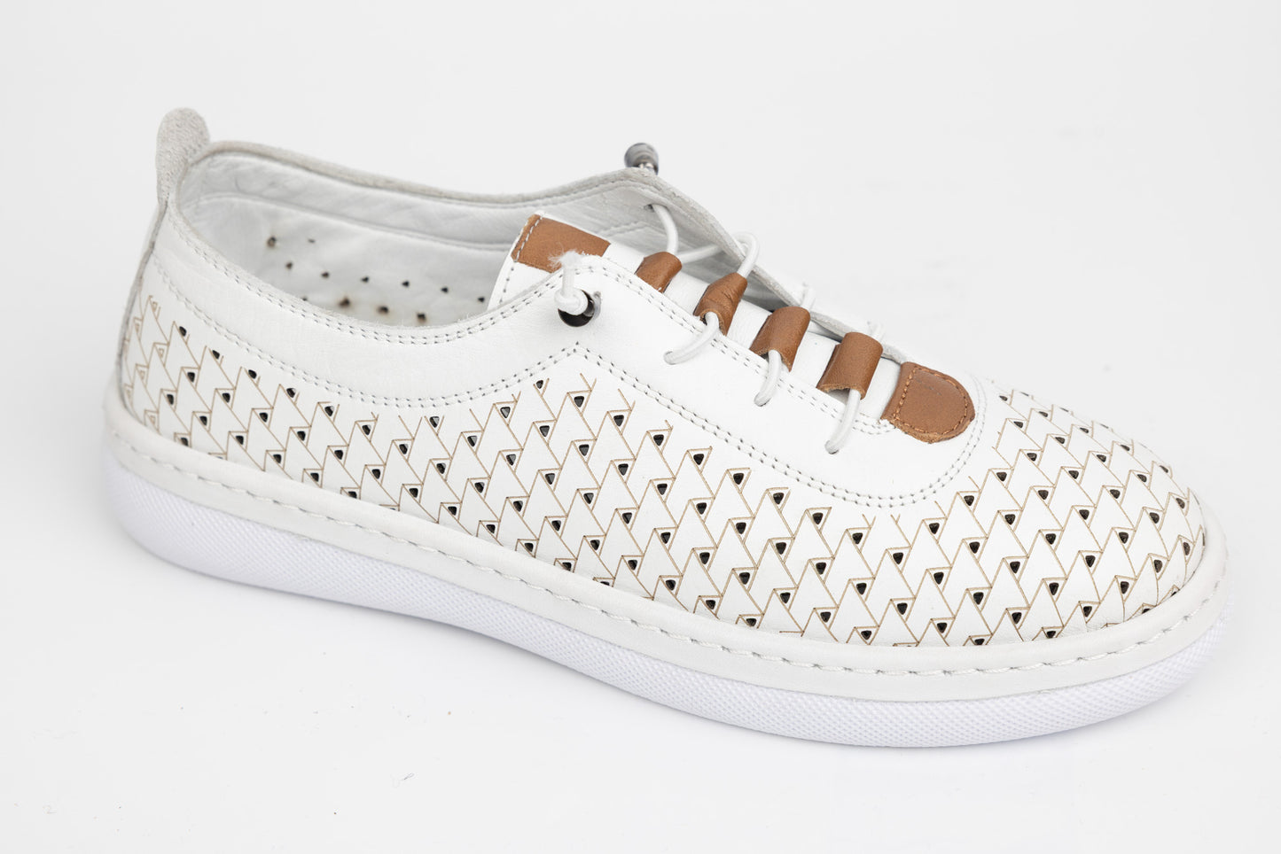 Pantofi dama piele naturală perforata JOHAN 6020 Alb