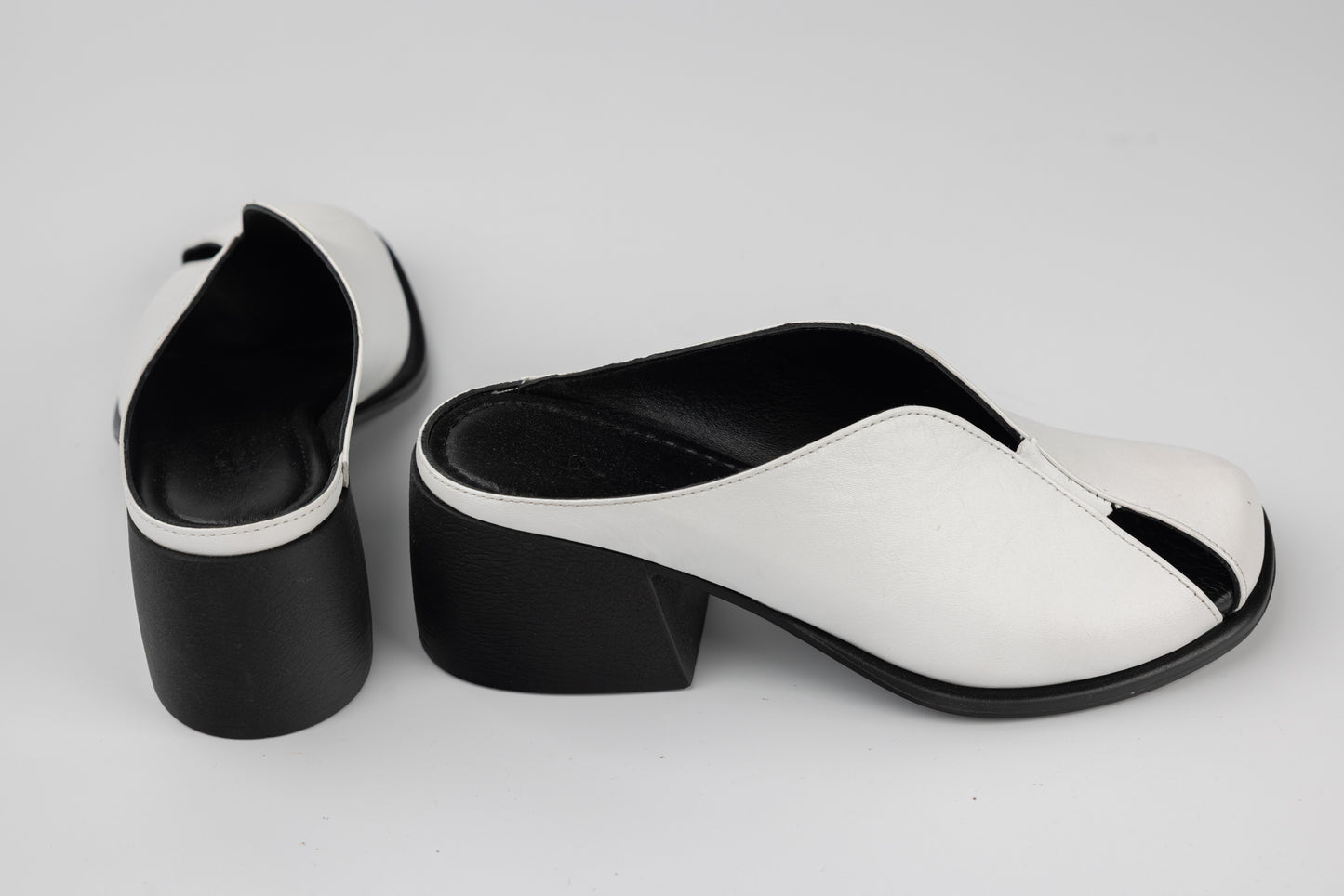 Women's genuine leather clogs ANNA VIOTI 1070 N