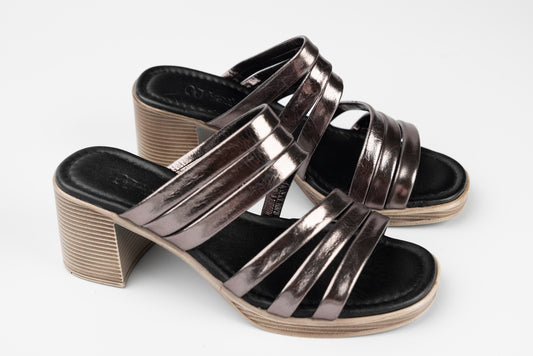 Women's genuine leather clogs ANNA VIOTI 99 Platin