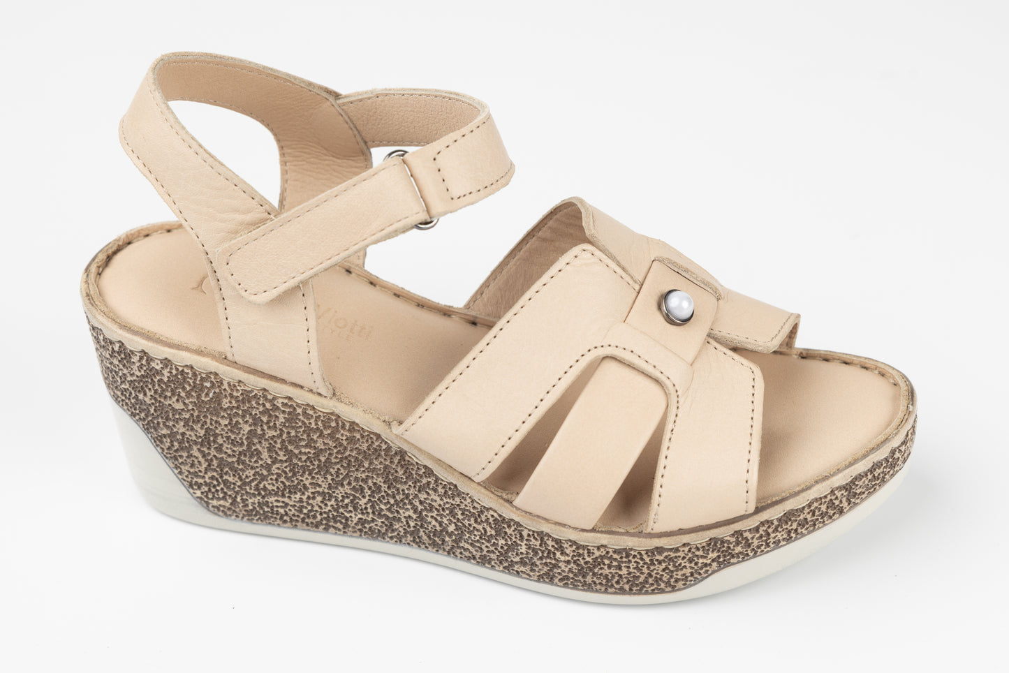 Women's genuine leather sandals ANNA VIOTI 396 Beige