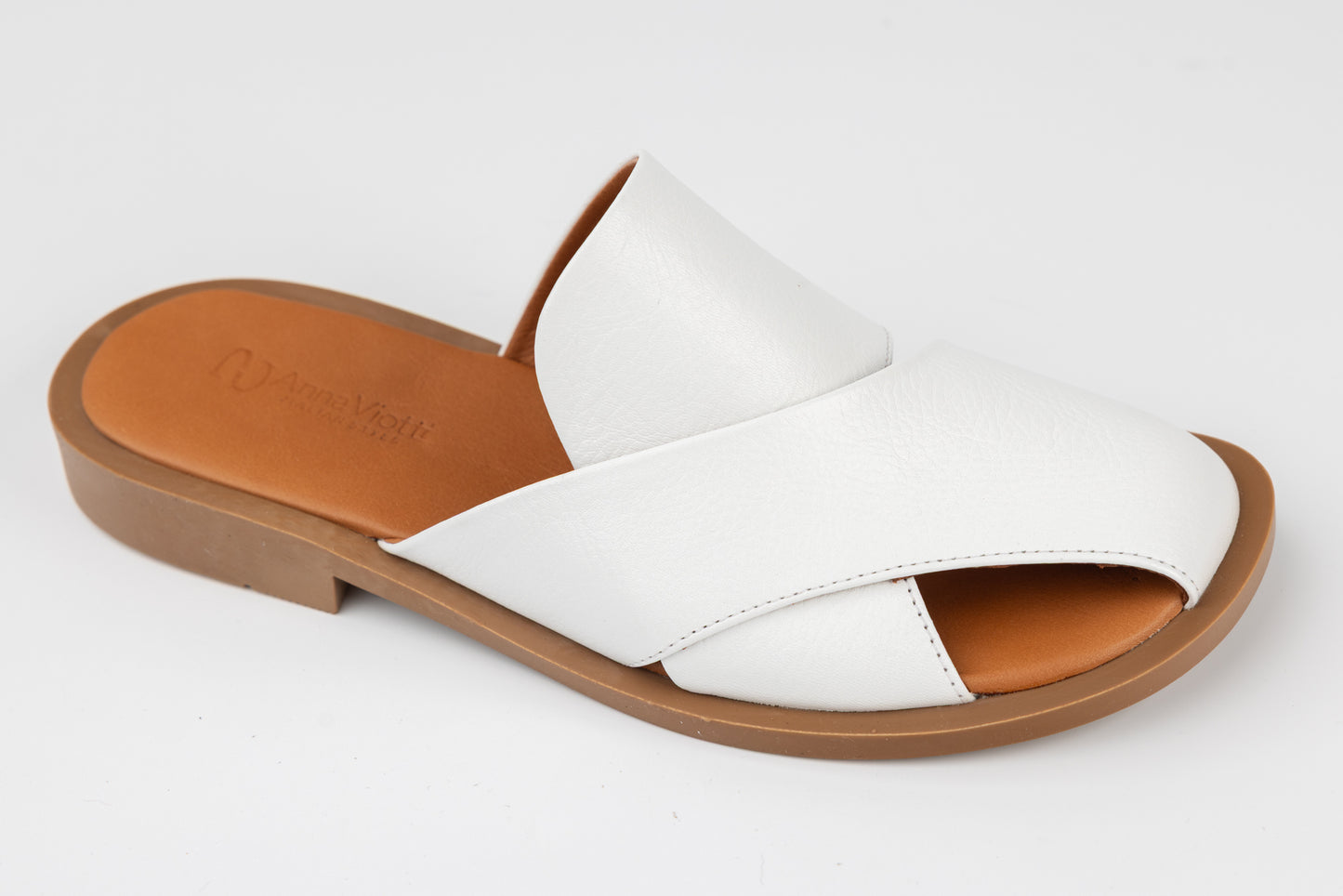 Women's genuine leather clogs ANNA VIOTI 1092 White