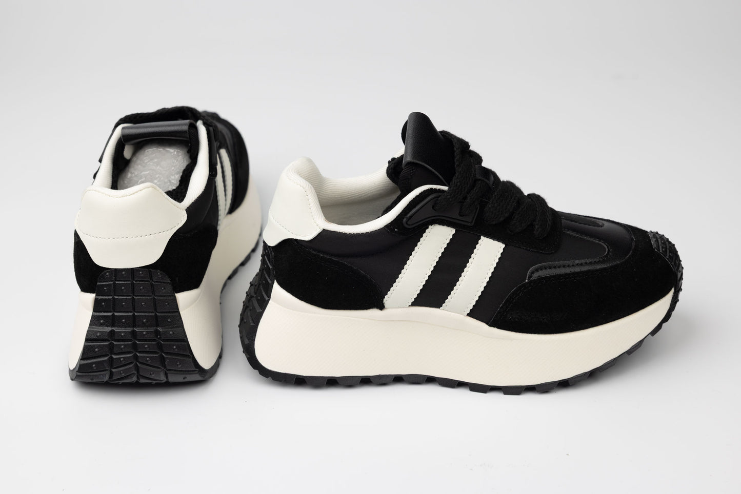 Adidași damă casual sport FEELING 902 N