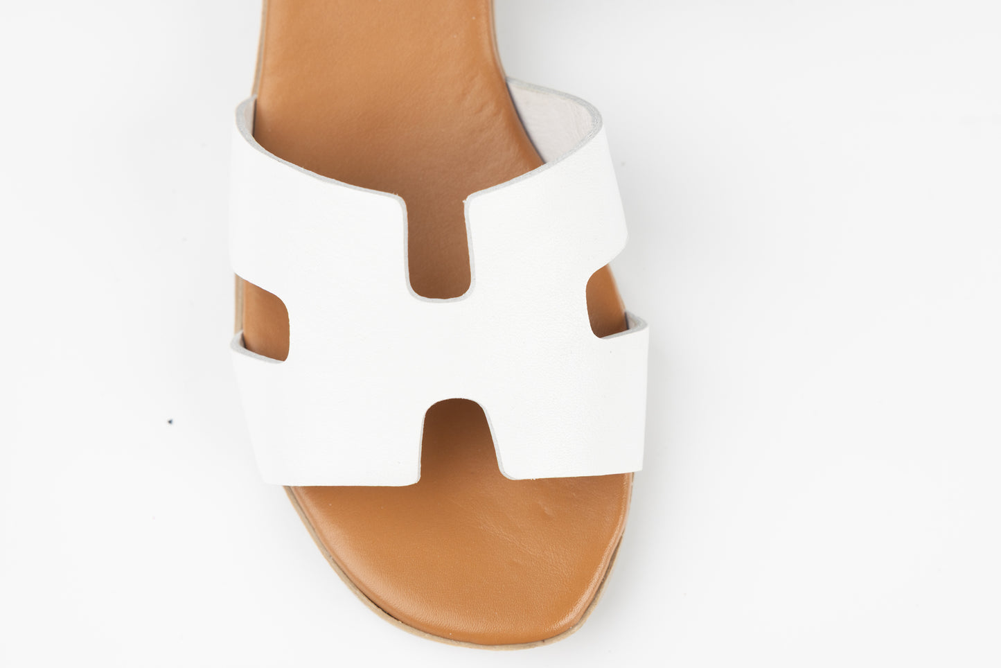 Women's sandals made of natural leather ANNA VIOTI 9202 White