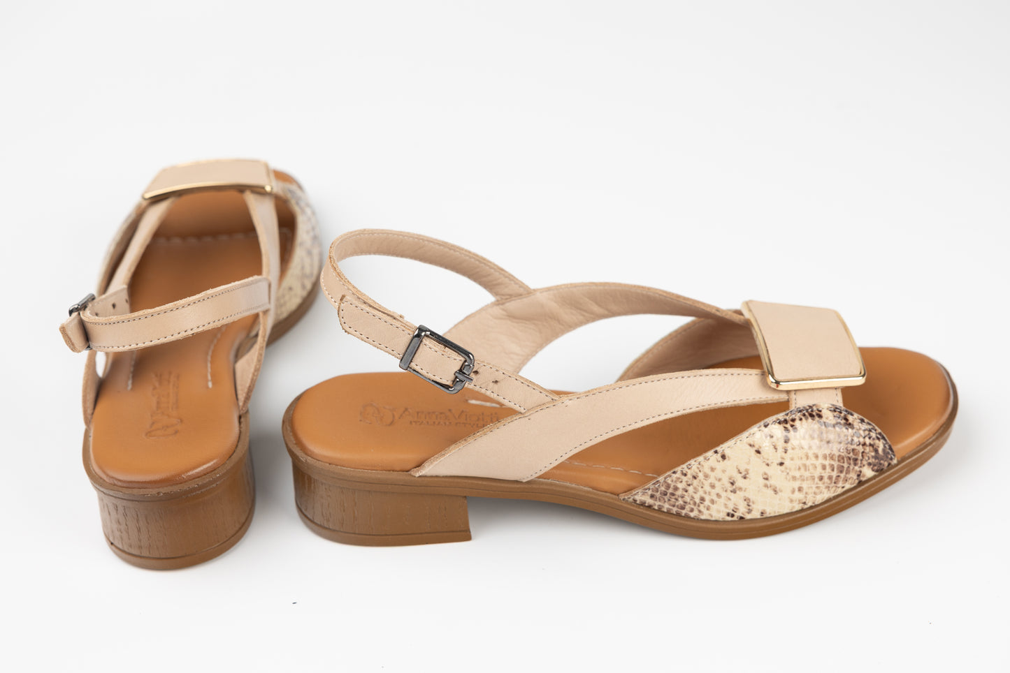 Women's genuine leather sandals ANNA VIOTI 6020 Beige