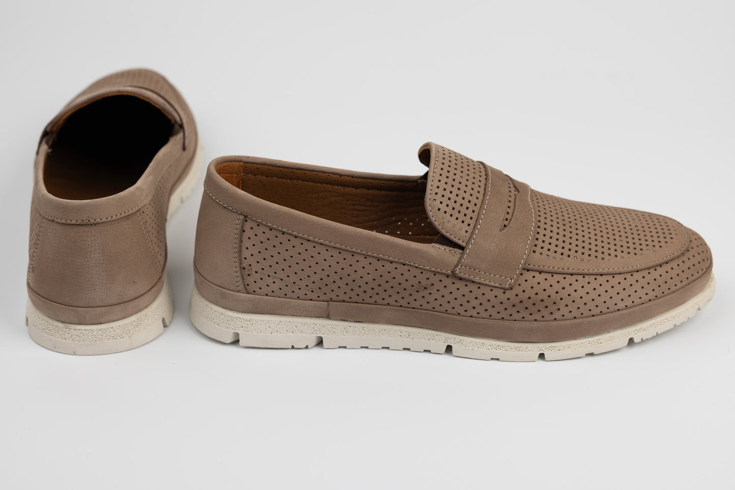 Genuine leather shoes GORETTI 223 Brown