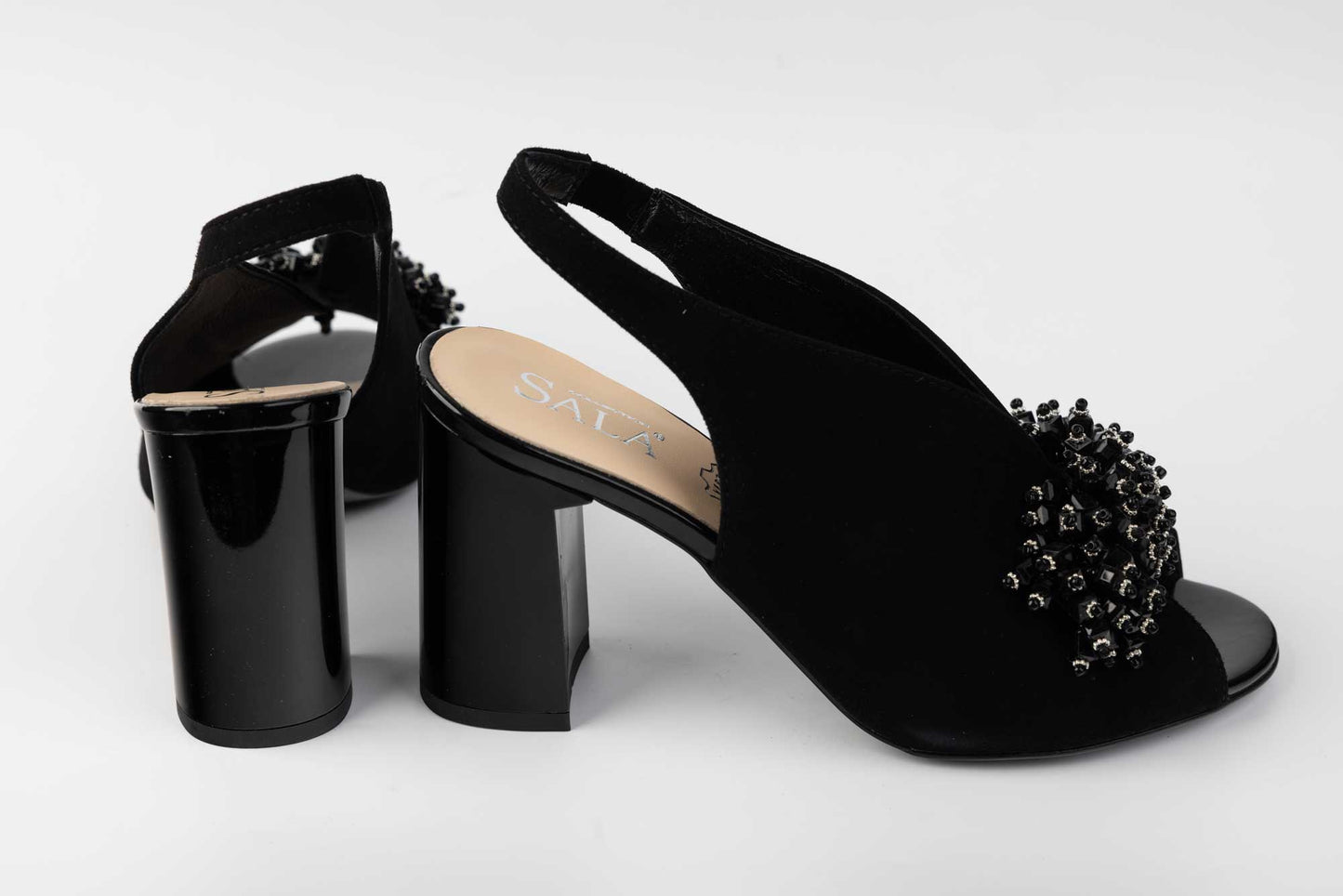 Women's sandals made of genuine suede leather with cutouts SALA 20284 N vel