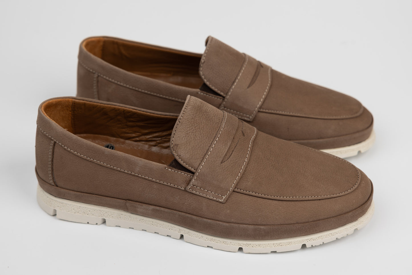 Genuine leather shoes GORETTI 224 Brown kum