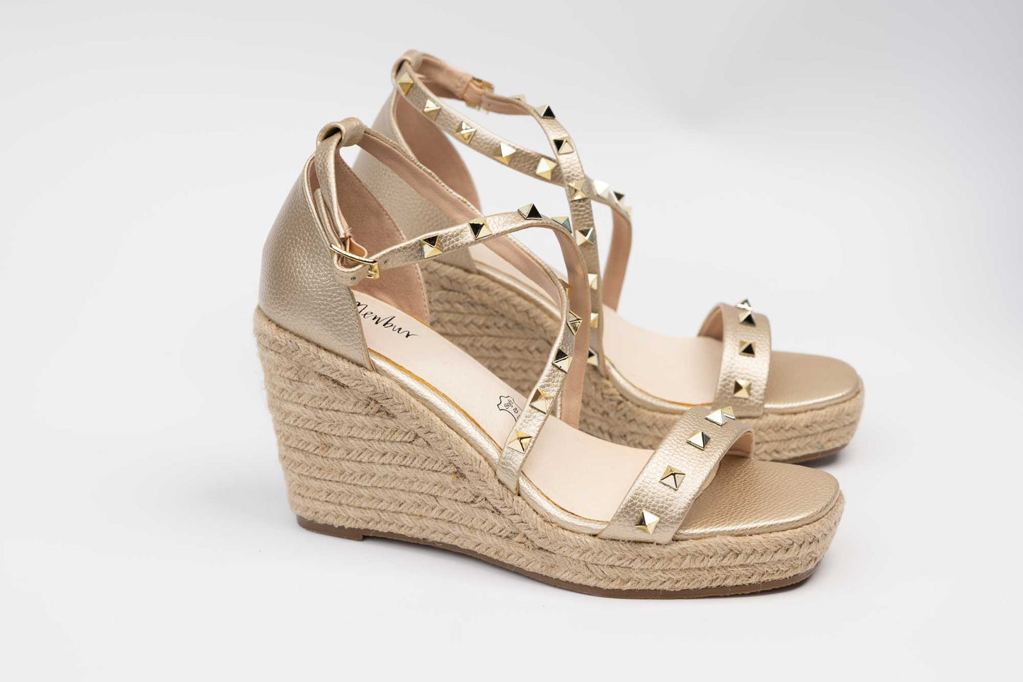 Women's sandals MENBUR 085 Gold