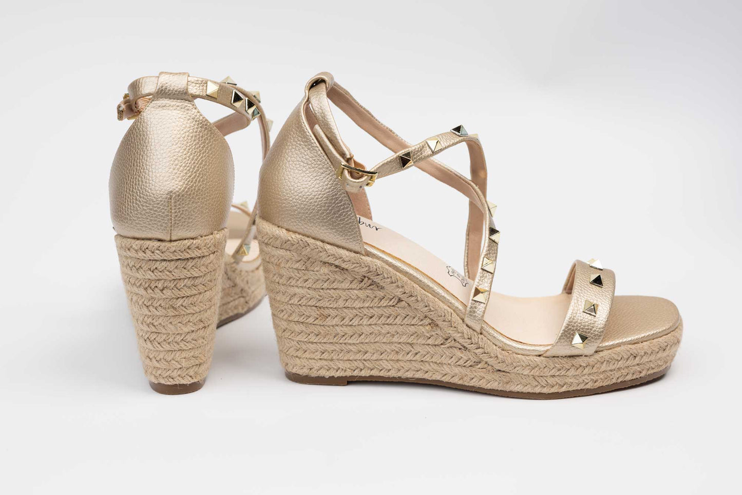 Women's sandals MENBUR 085 Gold