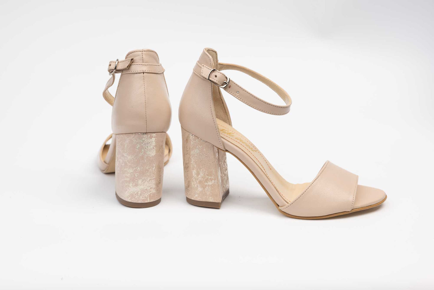 Women's genuine leather sandals NIKE 255 Beige